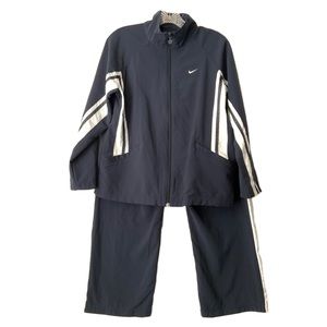 Nike Pull on Pants and Zip up Jacket 2 pc Set